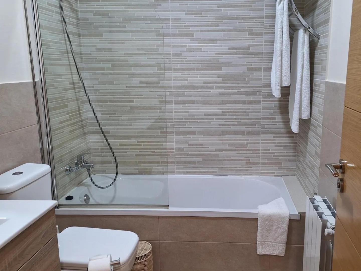 Apartamentos Costa Xuno A Coruna Luaran gambar