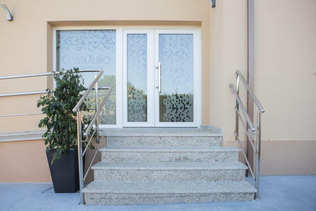 Apartamentos Costa Xuno A Coruna Luaran gambar